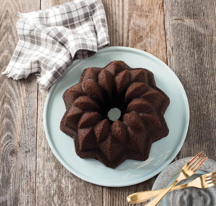 Produktbild Nordic Ware Vintage Star Bundt Pan (26.20 cm)