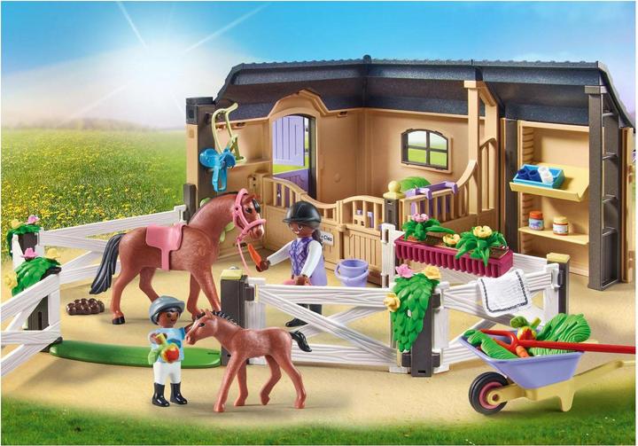 Actual product image Playmobil Riding stable (71238, Playmobil Country)