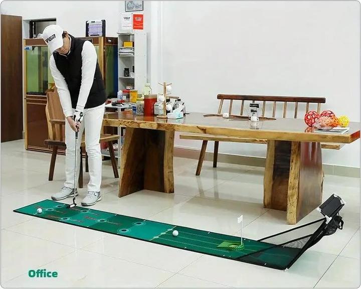 Actual product image Cbx Golf Putting Matte mit Auto Return