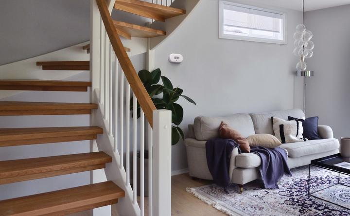 Actual product image Airthings View radon