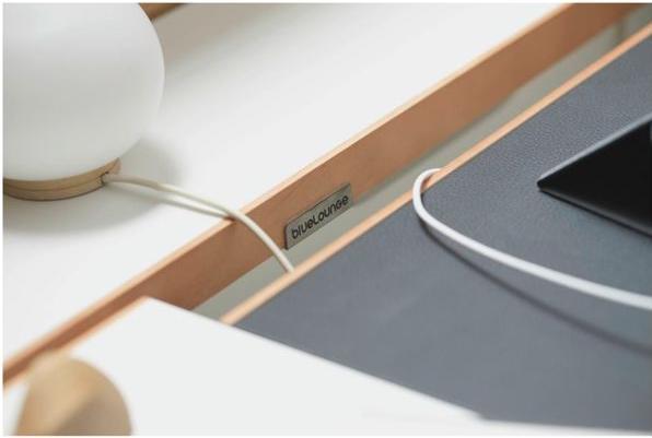 Actual product image BlueLounge StudioDesk (120 x 70 x 75 cm)