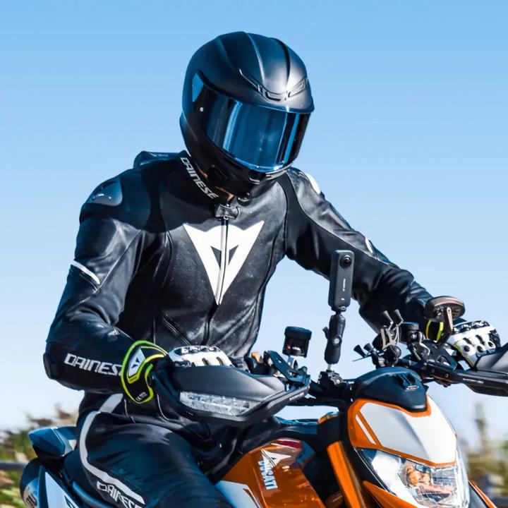Actual product image Insta360 X3 Motorcycle Kit (30p, Wi-Fi, Bluetooth, NFC)