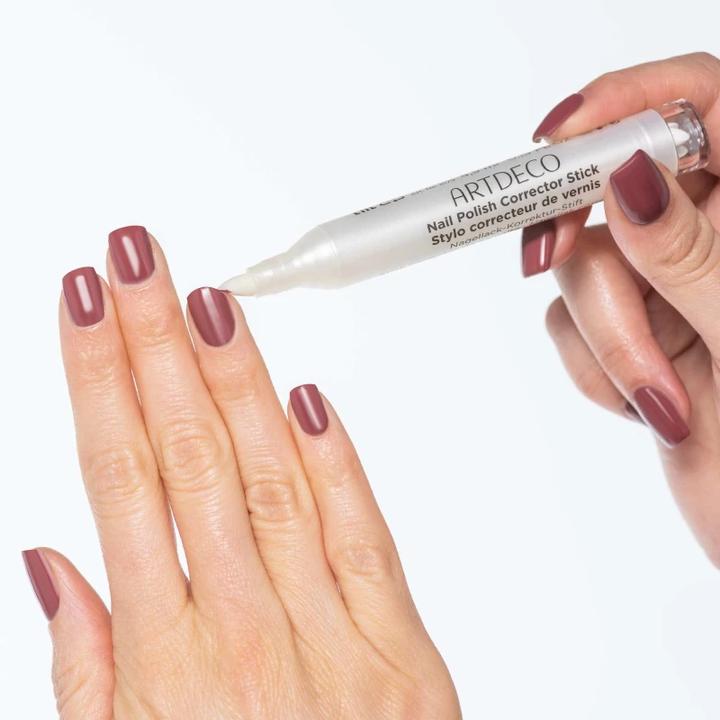 Actual product image Artdeco Nail Polish Corrector