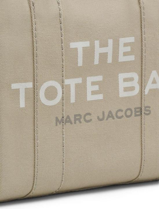 Actual product image Marc Jacobs 2140935