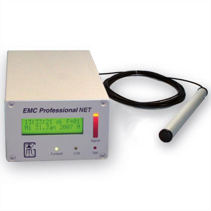 Immagine prodotto Gude Time Server 3001 con orologio radio integrato DCF77 per ambienti industriali (0.32 m)