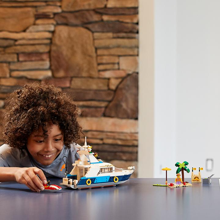 Immagine prodotto LEGO Avventura sullo yacht (31083, LEGO Creator 3-in-1)