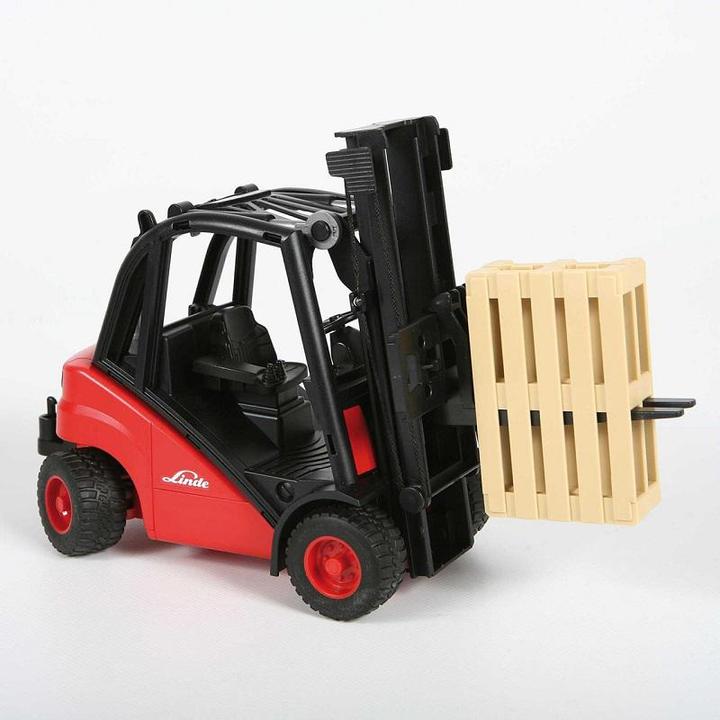 Actual product image Bruder Linde forklift truck