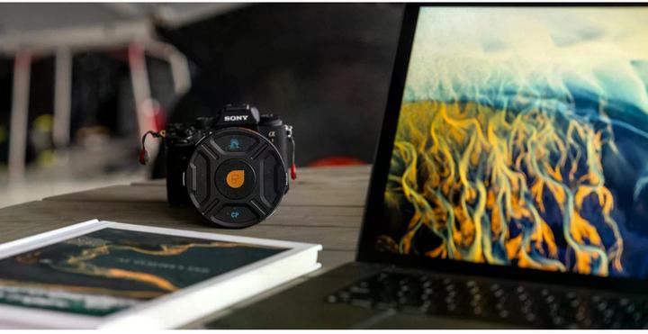 Produktbild PolarPro Helix MagLock PL Starter Kit Burkard Edition (82 mm, Polarisationsfilter, 82 mm)