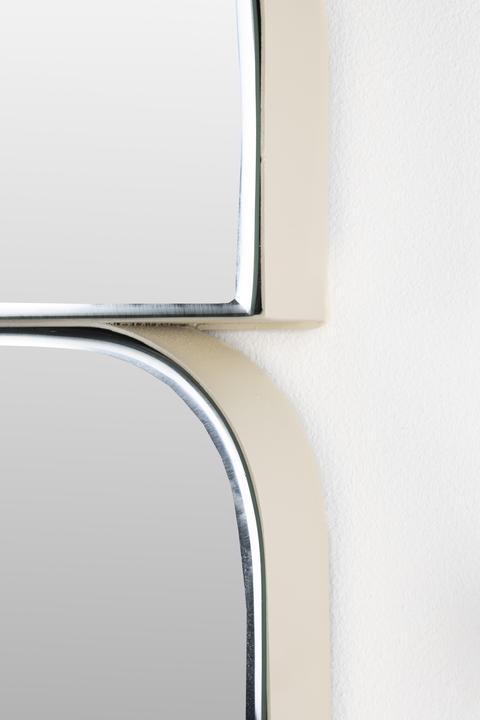 Actual product image Zuiver Glamour Mirror Beige