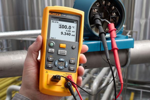 Actual product image Fluke 714B Calibrator Calibrated to factory standards