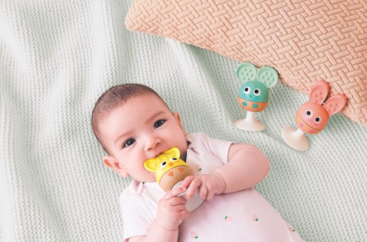 Produktbild Hape Cheery Critter Rattle Trio