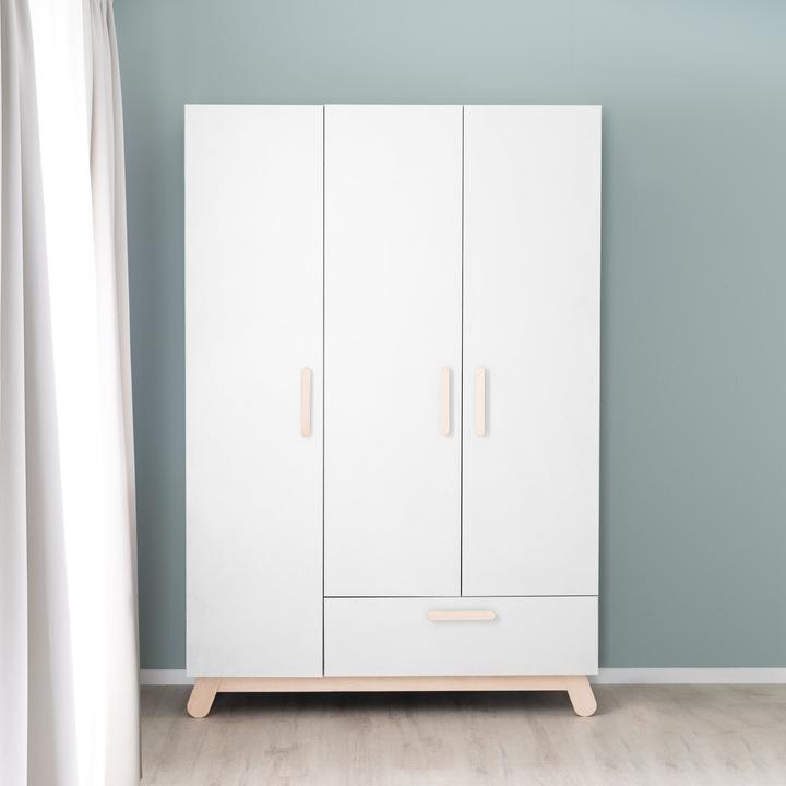 Produktbild Roba Kleiderschrank 3-türig Clara (134 cm)