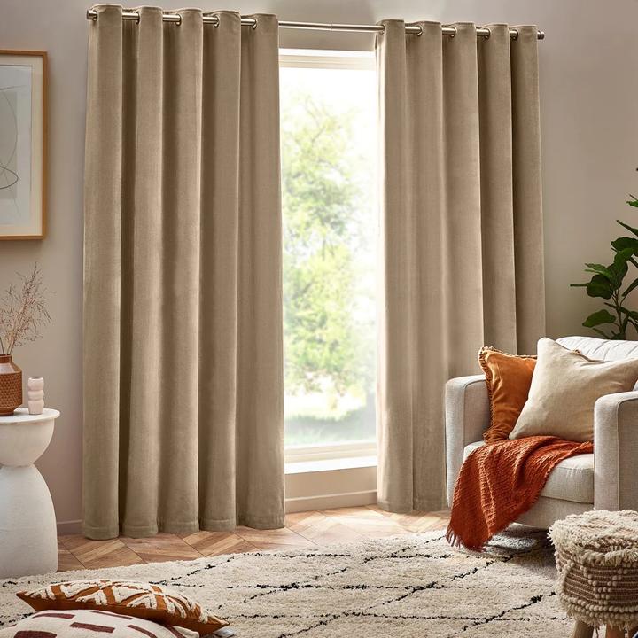 Immagine prodotto Yard Tende in ciniglia con occhielli in velluto (168 x 229 cm)