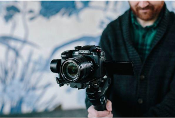 Actual product image Panasonic Lumix DC-GH5 II Kit (12 - 60 mm, 20.33 Mpx)