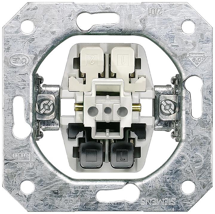 Actual product image Siemens Change-over switch DELTA UP IP20 1f 5TA2131