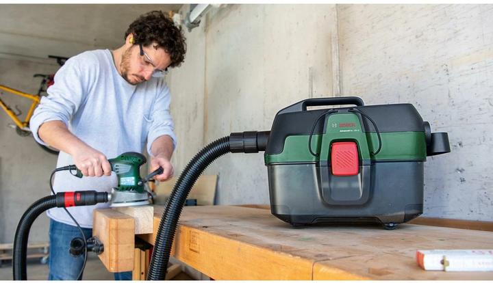 Image du produit Bosch Home & Garden AdvancedVac 18V-8 (Aspirateur eau et poussière)