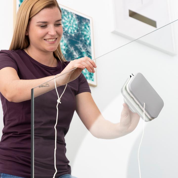 Image du produit InnovaGoods Grattoir à fenêtre magnétique
