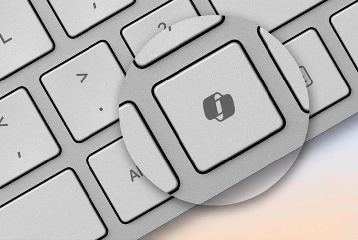 Produktbild Microsoft Surface Keyboard (2. Edition) (CH, Kabellos)