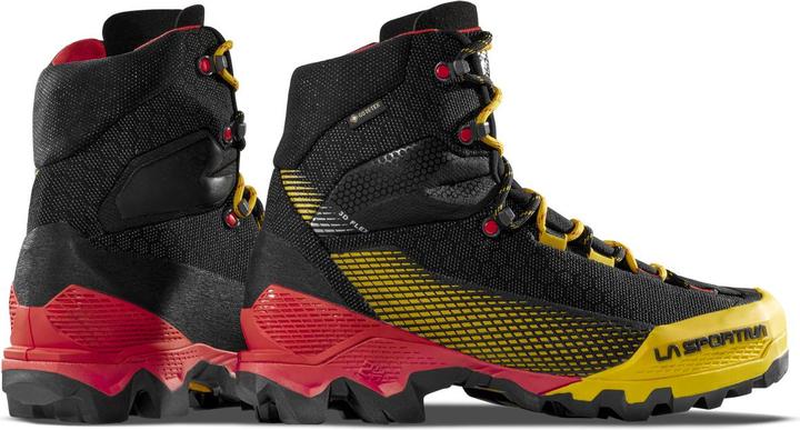 Actual product image La Sportiva Aequilibrium ST GTX (45.5)