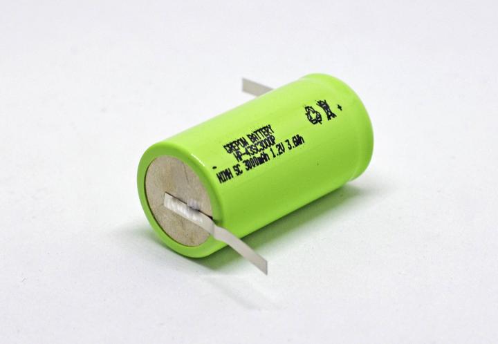 Produktbild Camelion NiMH Akku Mignon (AA) mit 2200mAh und U-Lötfahne im Kunststoffmantel (1 Stk., AA, 2200 mAh, Akku)