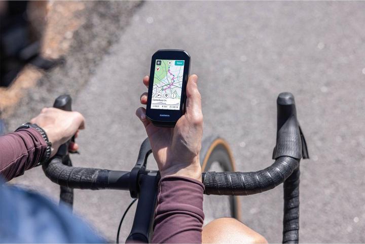 Actual product image Garmin Edge 1050 GPS