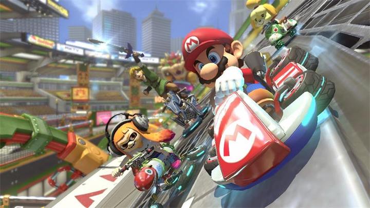 Immagine prodotto Nintendo Mario Kart 8 Deluxe (Switch, Multilingue)