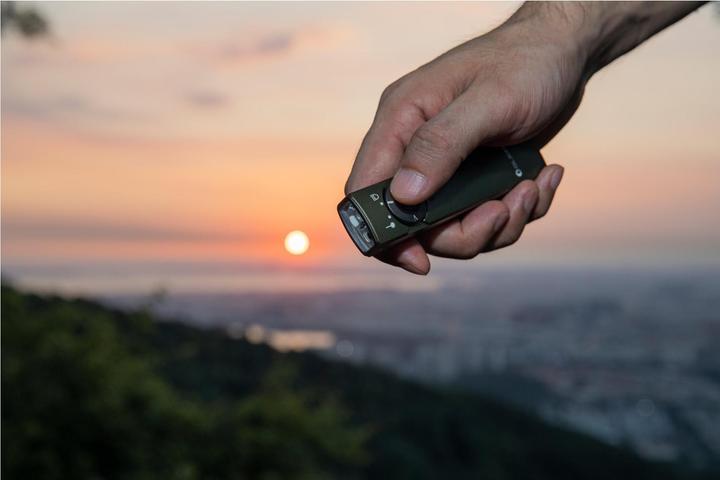 Image du produit Olight Arkfeld Pro (16 cm, 1 lm)