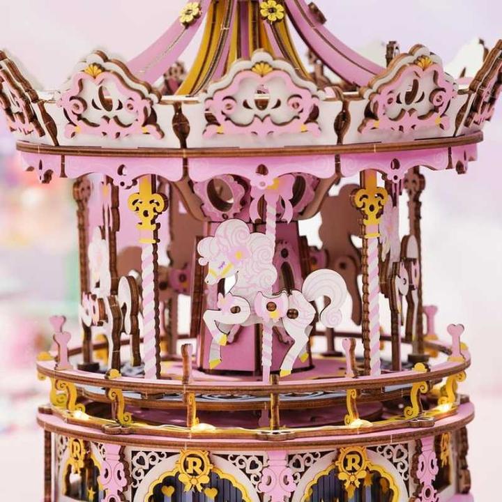 Produktbild Robotime Romantic Karussell (346 Teile)