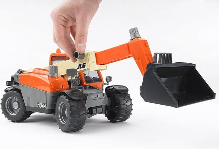 Actual product image Bruder Telescopic handler