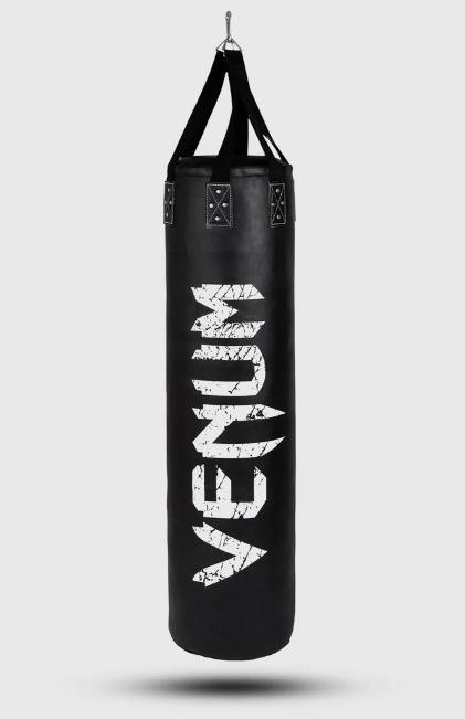 Image du produit Venum Challenger Heavy bag + Ceiling Hook - Black/White - Filled - 170cm (170 cm, 50 kg)