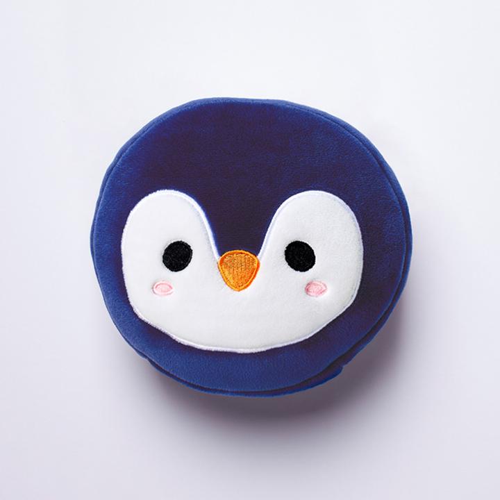 Produktbild Puckator Relaxeazzz Plüsch Pinguin (Kopf- & Nackenkissen)