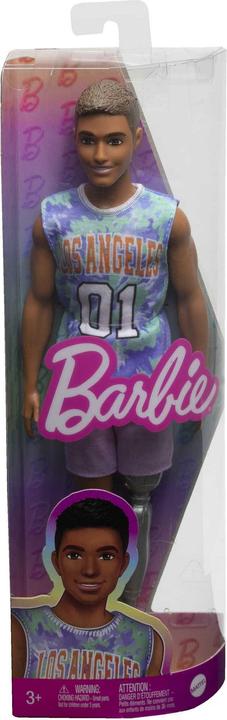 Productafbeelding Barbie Fashionista Ken pop met prothese in sportlook