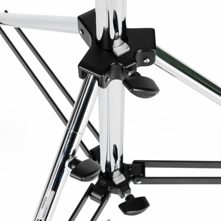 Actual product image Manfrotto Junior (216 cm, 18 kg)