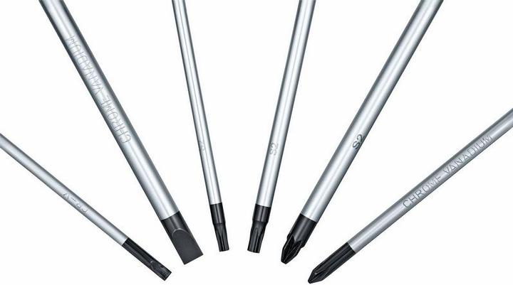 Actual product image Bosch Professional Handtool kit: 13pcs mixed set + screwdriver set (L)