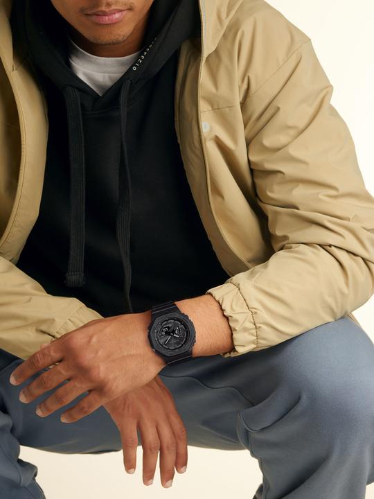 Produktbild G-Shock GA-B2100-1A1ER (Chronograph, 45.50 mm)