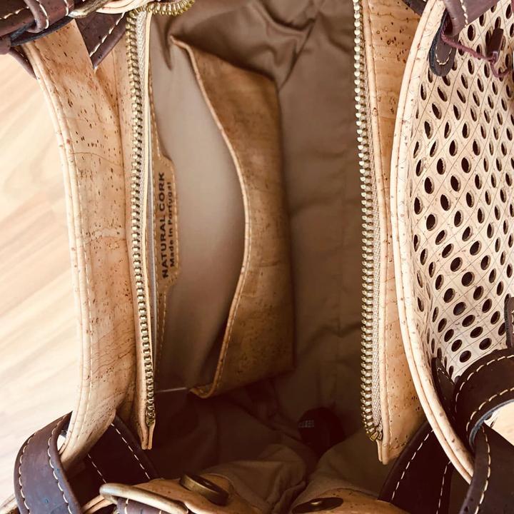 Actual product image Artelusa Ponto" handbag