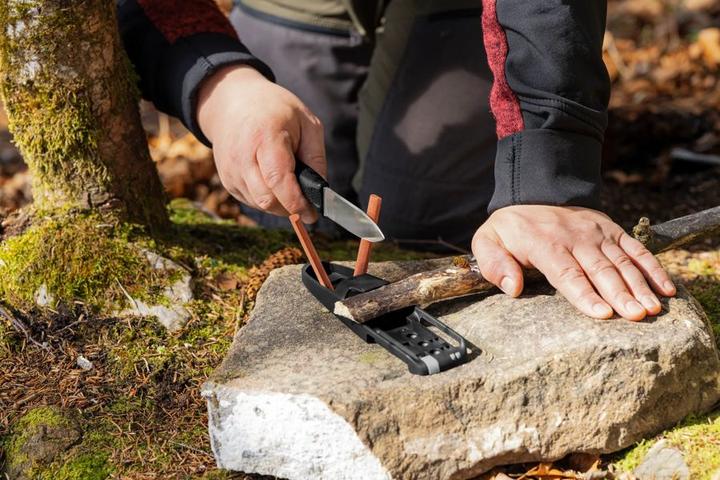 Actual product image Victorinox Venture Pro Kit
