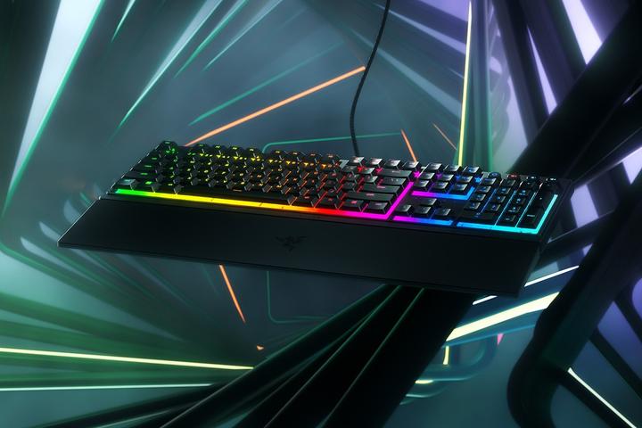 Actual product image Razer Ornata V3 X (CH, Cable)
