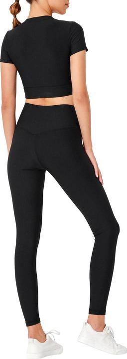 Actual product image Yeaz CLUB LEVEL SET Short Top Leggings XL (Black) (XL)