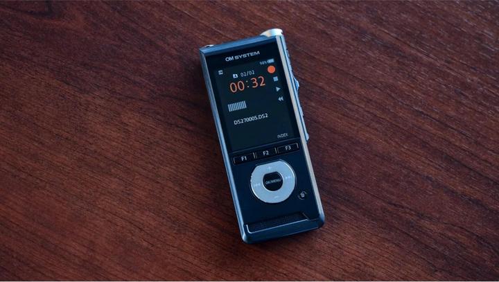 Actual product image Olympus OM Digital Solutions DS-2700 dictation machine (2 GB)