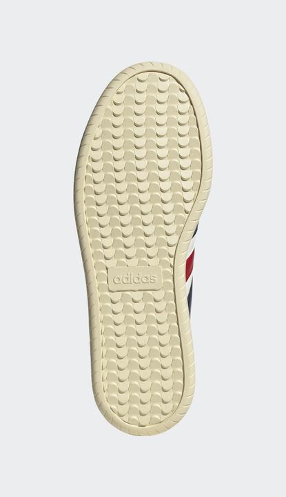 Immagine prodotto adidas Barreda (45 1/3)