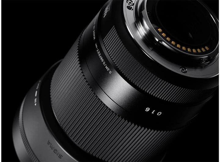 Actual product image Sigma 30 mm F1.4 DC DN Contemporary X-Mount (Fujifilm X, APS-C / DX)