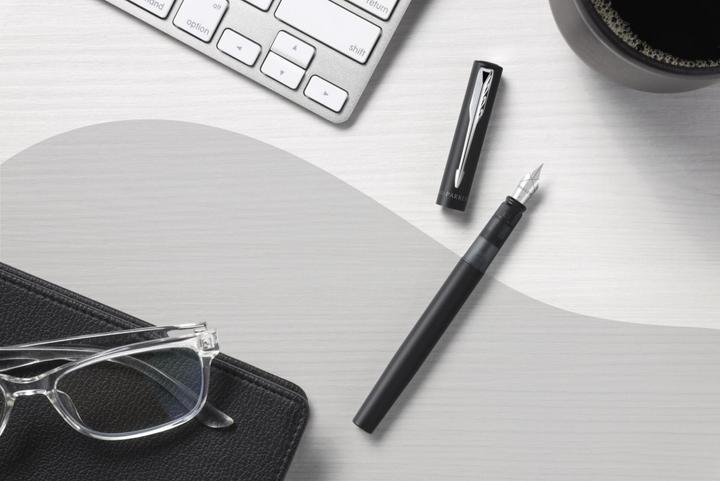 Produktbild Parker Pen Roller Vector XL Metallic C.C F (Schwarz / Silber, 1 x)
