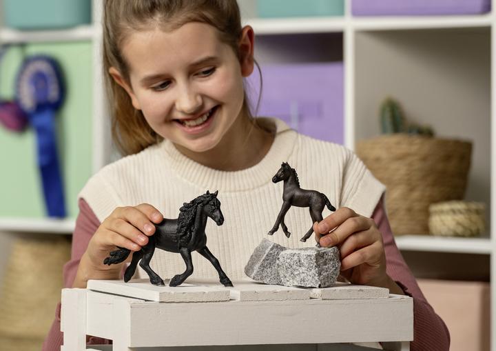 Actual product image Schleich Friesian stallion