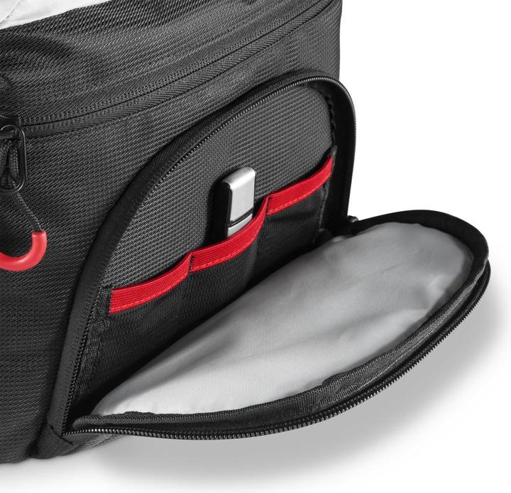 Actual product image Hama Phoenix (Camera case, 135 l)