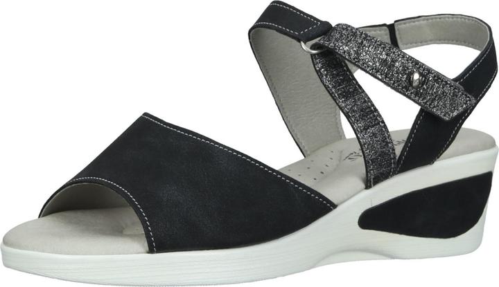 Arcopedico Super leichte Keilsandalette von. Perfekt für zahlreiche Freizeitlooks geeignet. Ein ange