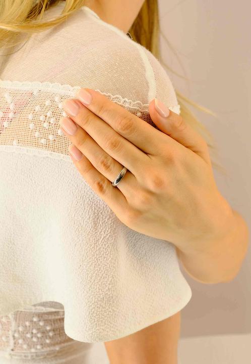 Actual product image Muau Wedding ring (61, 950 Platinum)