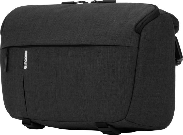 Actual product image Incase DSLR Sling Pack (11", Apple)