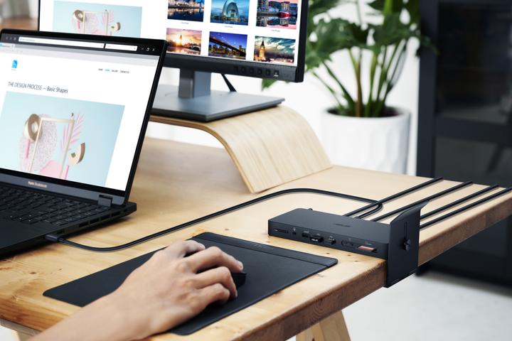 Image du produit ASUS Triple 4K Thunderbolt 4 Dock DC500 (Thunderbolt, 3 Ports)