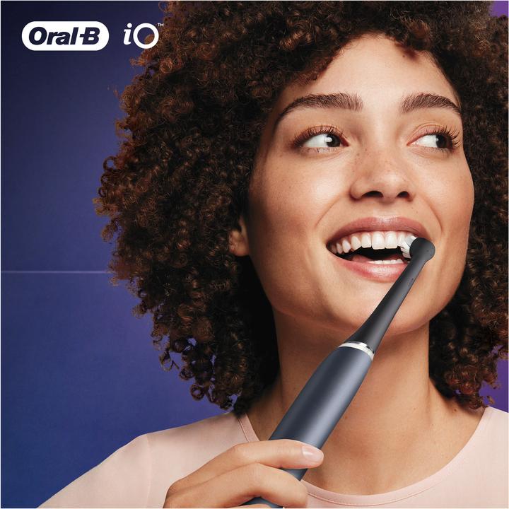 Actual product image Oral-B iO Ultimative Reinigung (4 x)